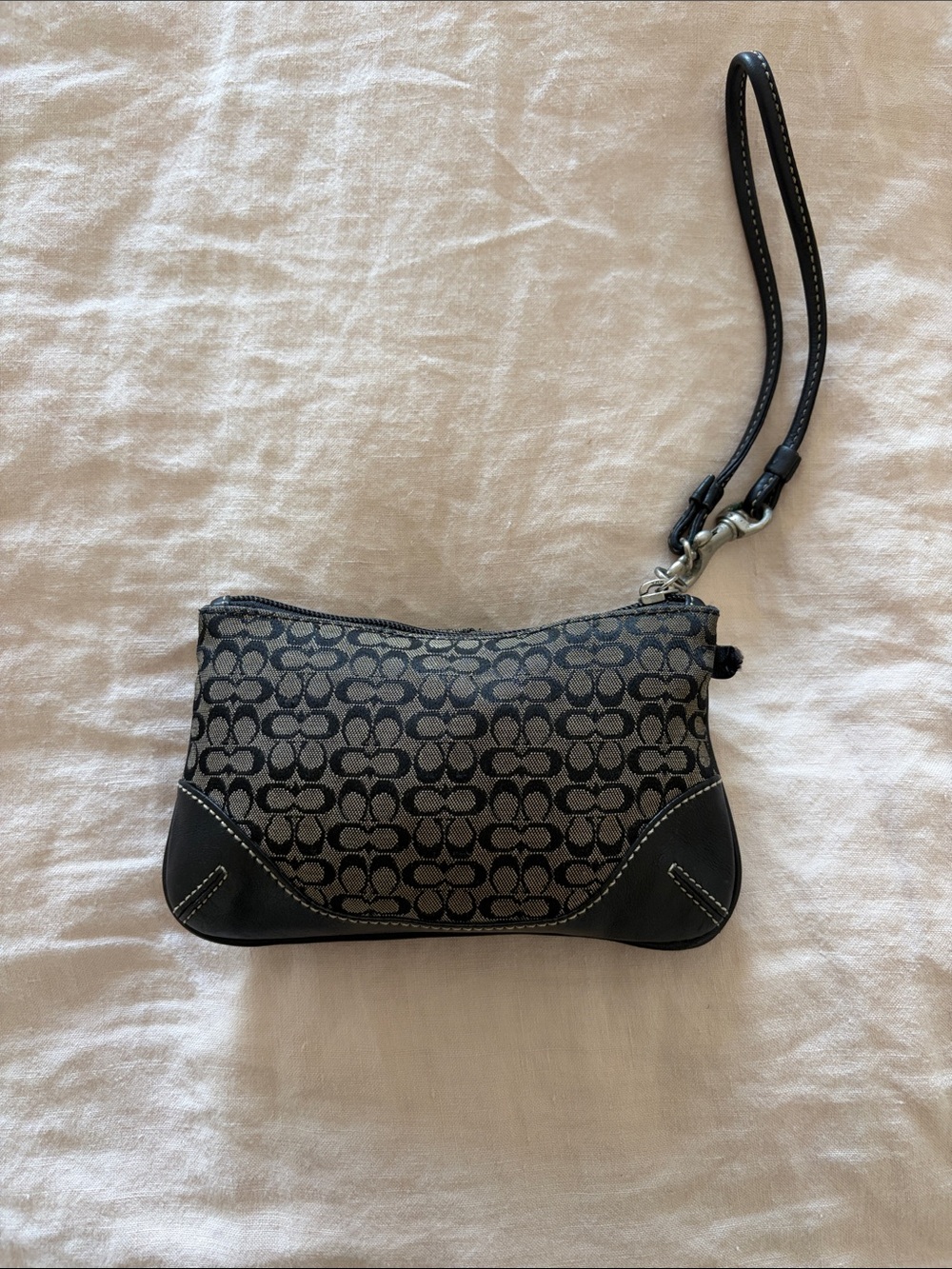 Coach Signature Pattern Wristlet in Black and Gray authentic